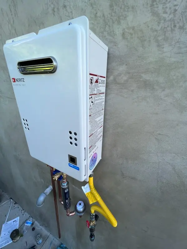 Tankless water heater installation for Fort Walton Beach homes